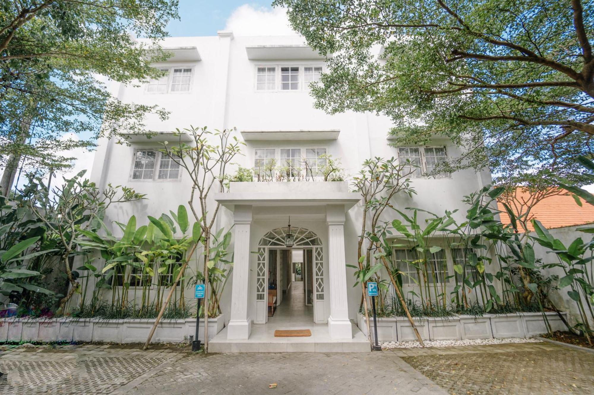 Umalas Suites Seminyak  Exterior photo