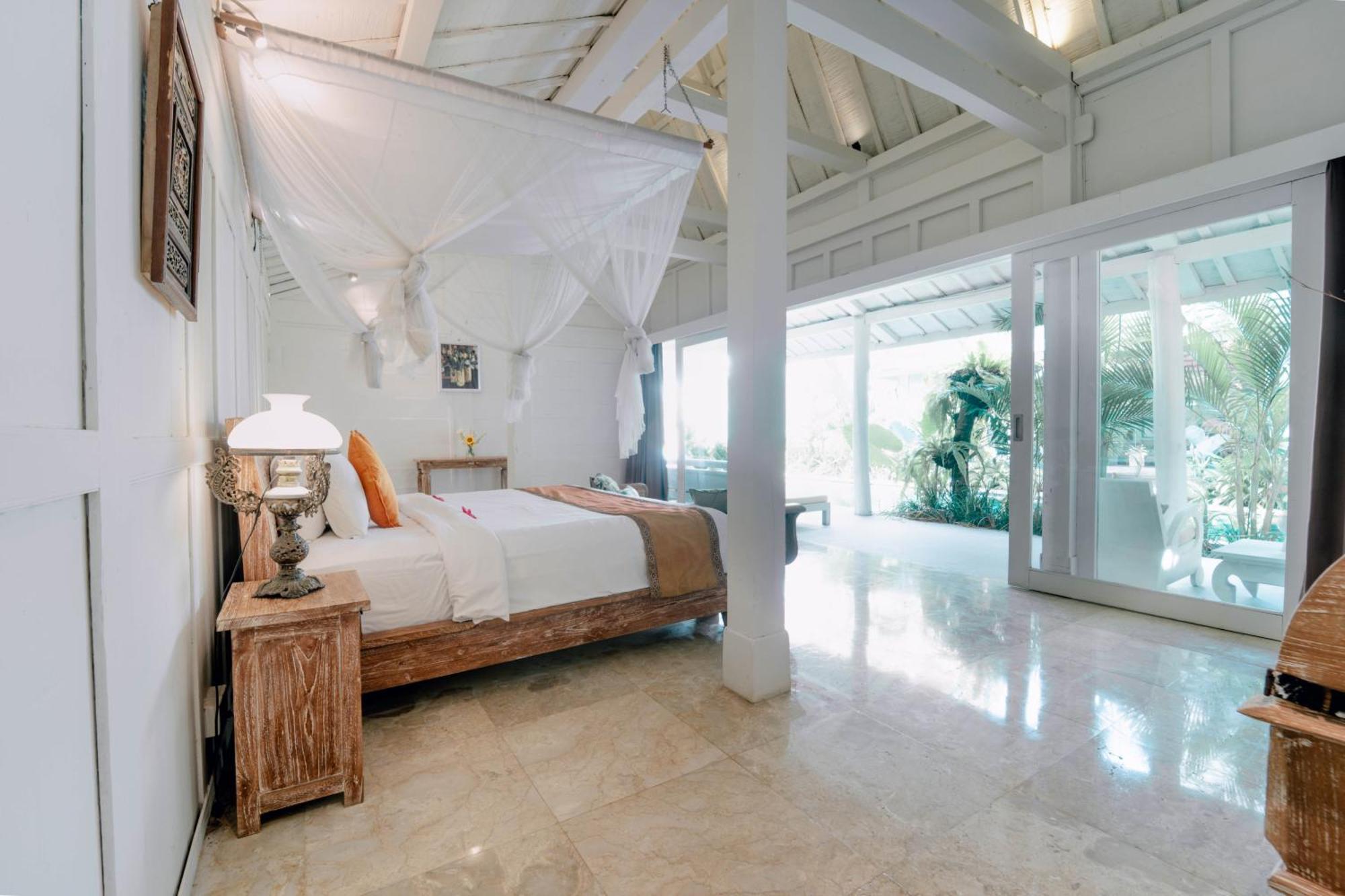 Umalas Suites Seminyak  Exterior photo